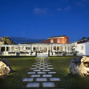 5* Hotel Li Neuli Country Club