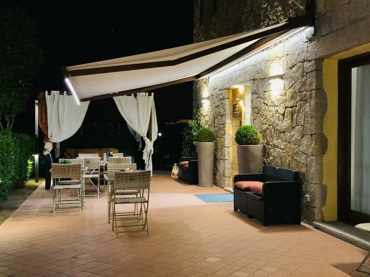 Maison d'hôtes Hotel Relais Del Borgo- Domo à Porto San Paolo
